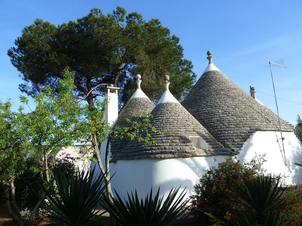 Il Piccolo Trullo Guest House Cisternino Exterior photo