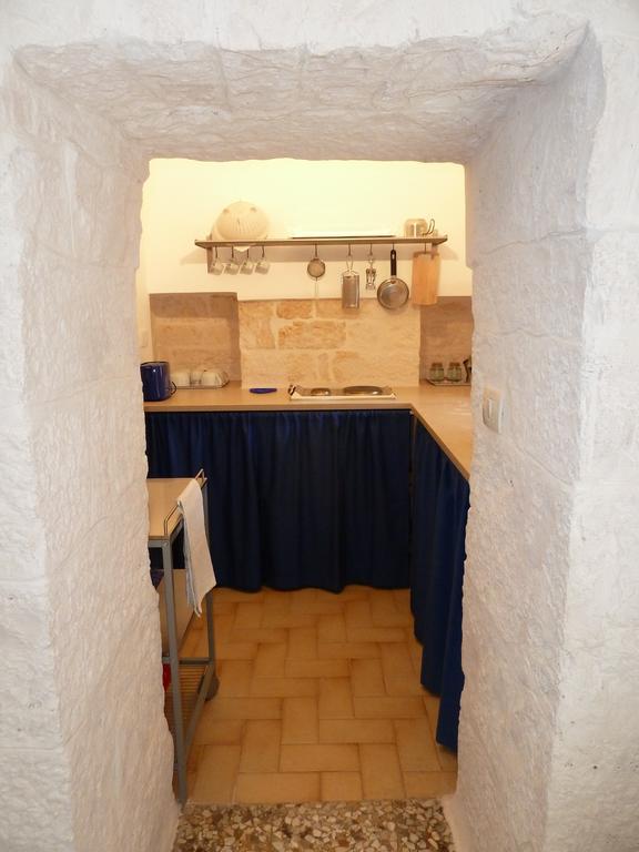 Il Piccolo Trullo Guest House Cisternino Exterior photo